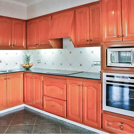 Villa Capricorn *
